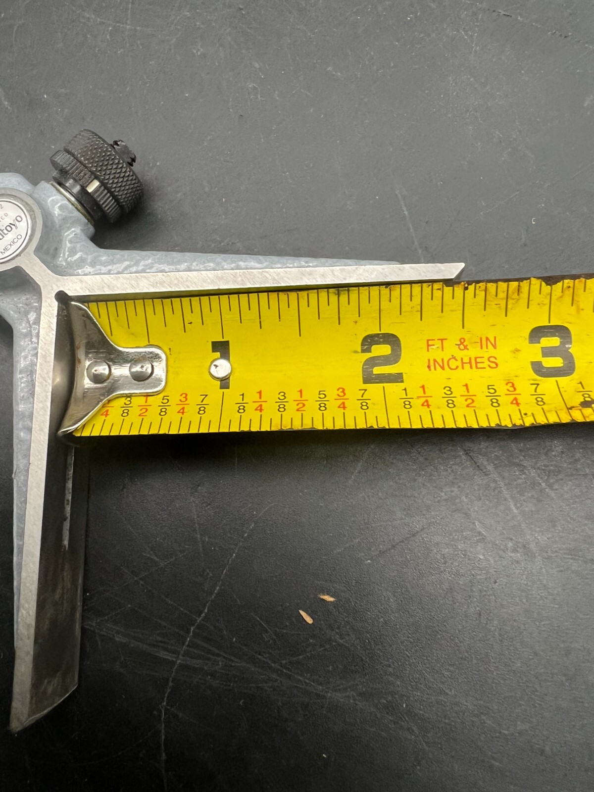 MITUTOYO Mexico HARDENED MACHINIST HEAD CENTER FINDER-No. 180-202 12″ Blade