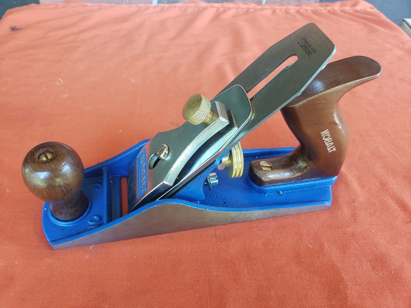 Kobalt No. 4 Wood Smoothing Hand Bench Plane 9-3/4″ Woodworking Plane Tool
