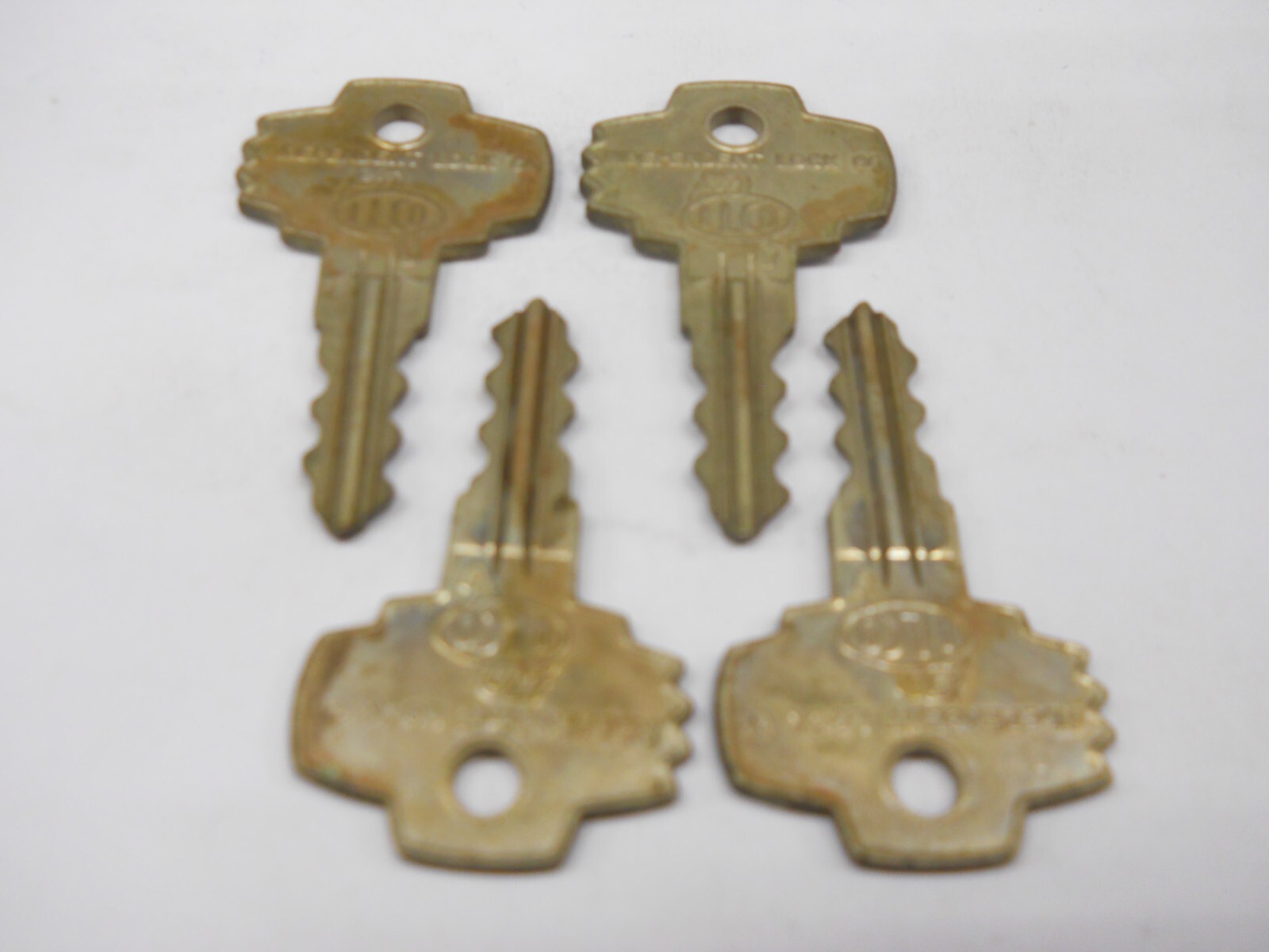 Ilco 1025R Key Blank Fits Arrow K5 135M 765 AR3 Dirty Lot of 4