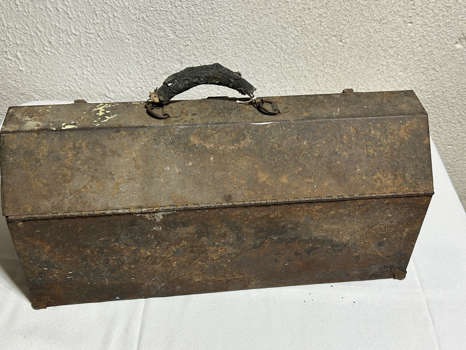 Vintage Dunlap 19” X 7” X 9” Tool Box