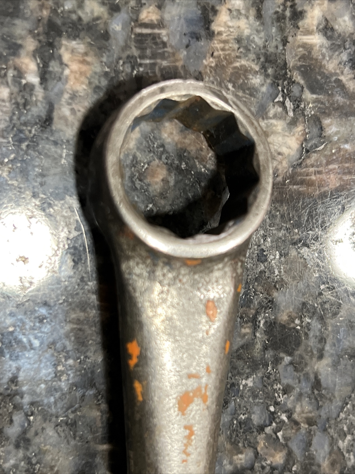 Blue-Point 5/8″ X 11/16″ 12 Pt Offset Box Wrench Round Handle XD-2022 USA 1951