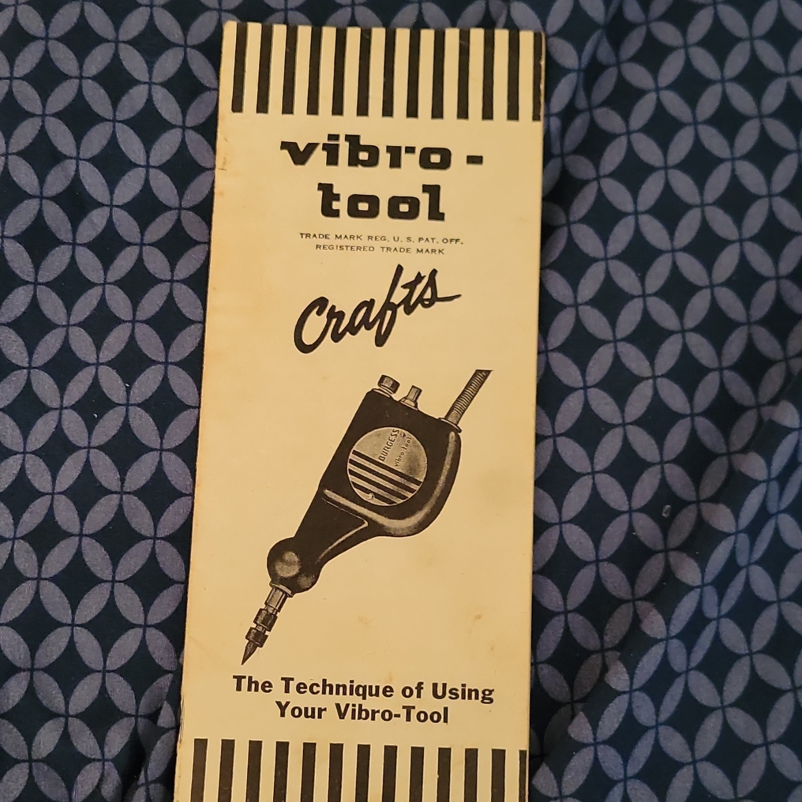 Burgess Vintage Vibro-Tool Electric Engraving Set Wood Case, read description**
