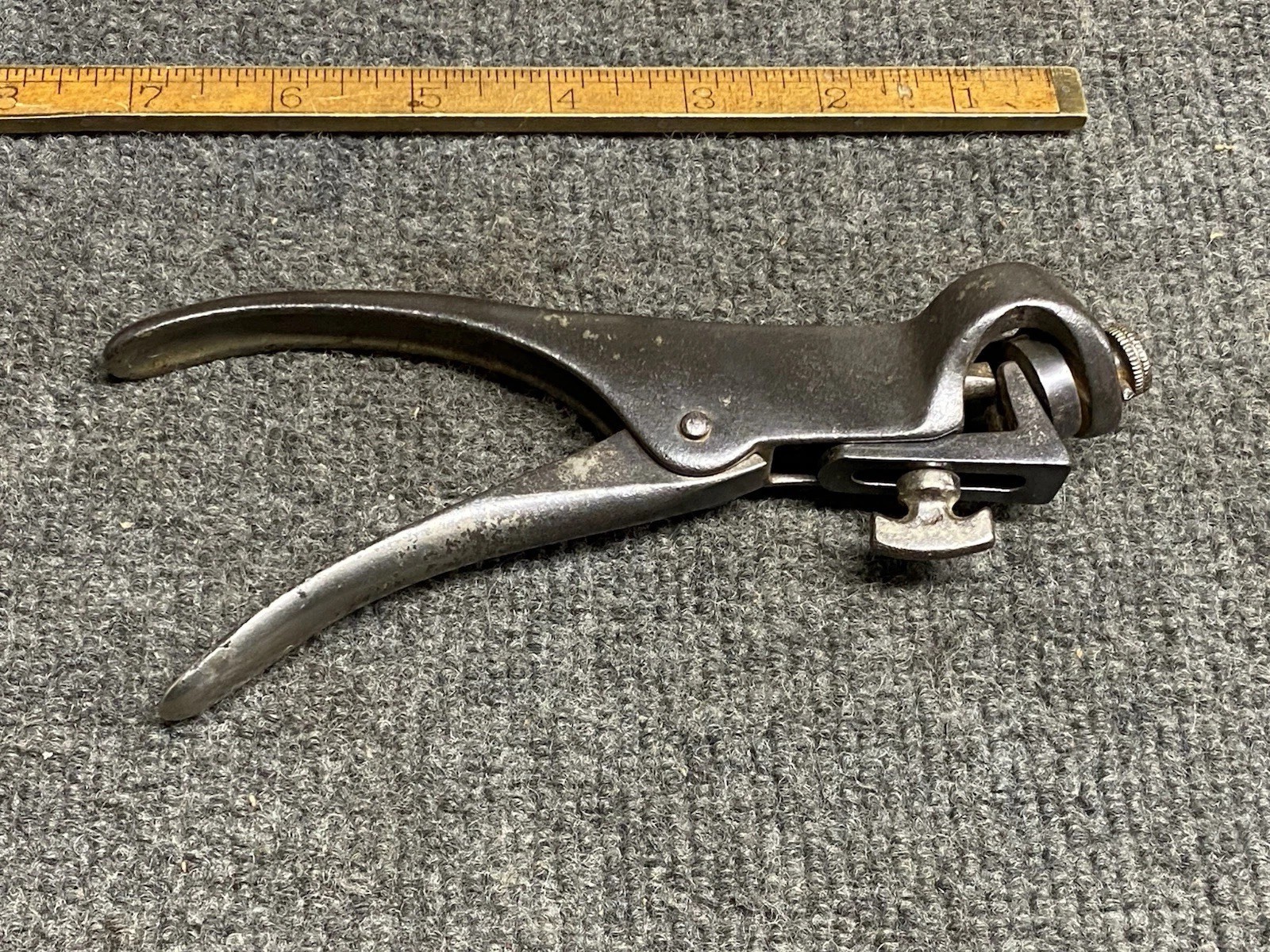 Vintage Keen Kutter Plier-Type Saw Set — E.C. Simmons, Adjustable Anvil 4-16 TPI