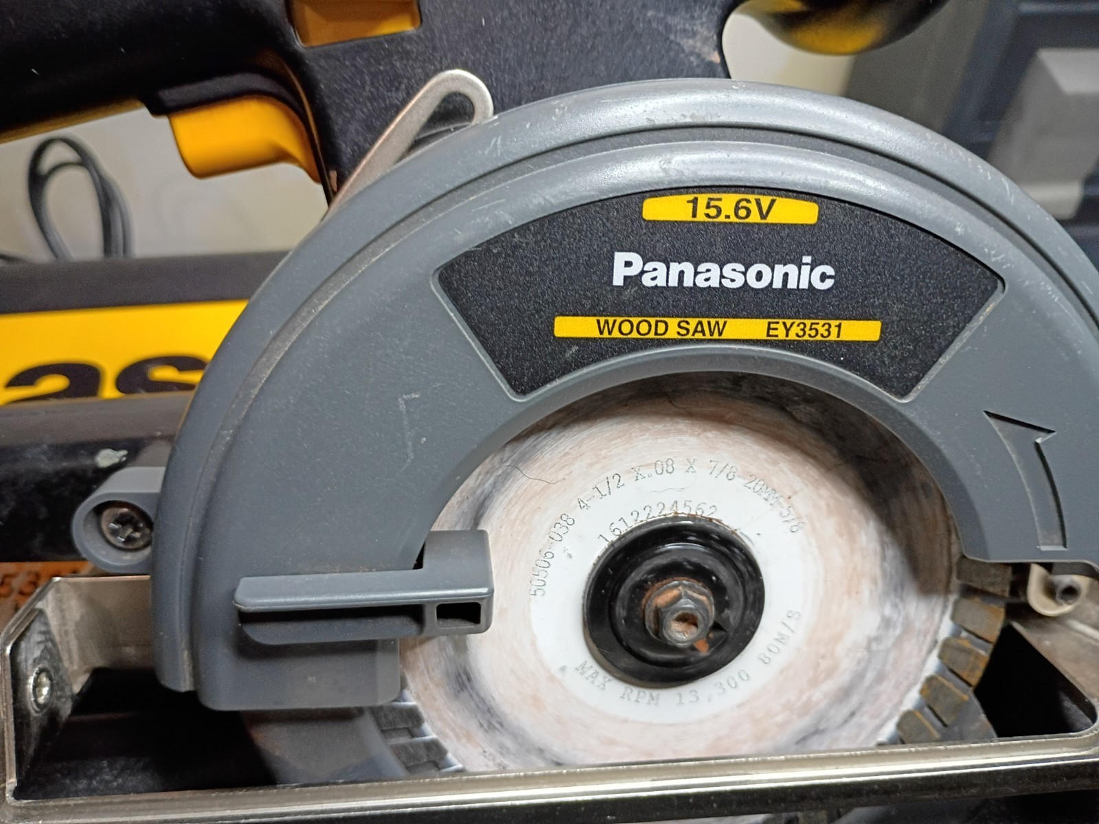 Panasonic 15.6V Cordless Saw Duo – EY3530 Metal & EY3531 Wood – 1 Batt, 2 Charg