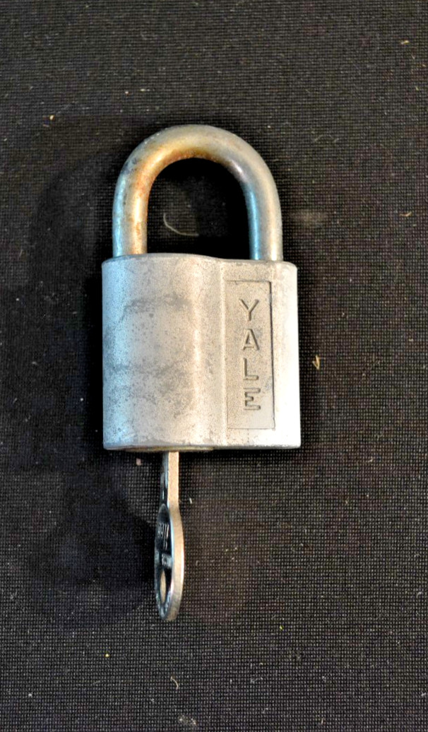 Vintage Yale Padlock Made In USA Working With One Key