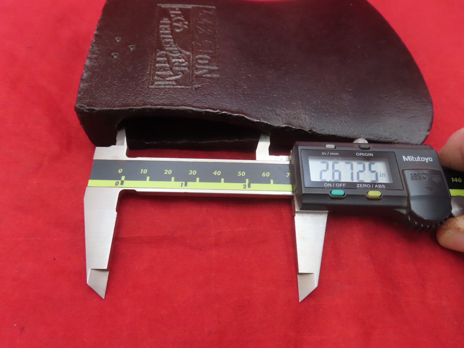 VTG TRUE TEMPER KELLY REGISTERED #3 or 8 S/N-15899 AXE HEAD 3 DOT 3 lb 8.5 oz