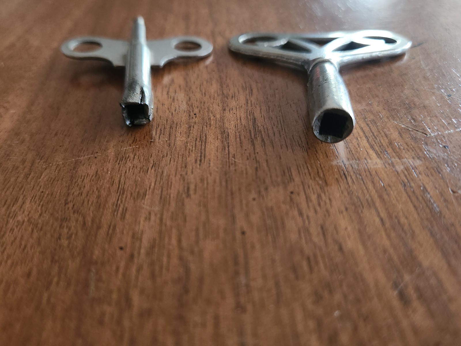 Set of 2 – Antique Vintage Winding Winder Clock Key
