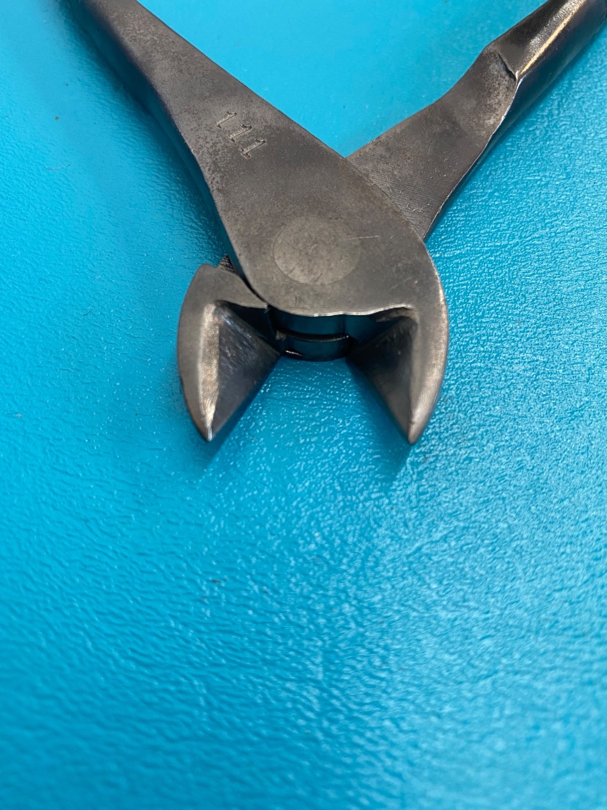 VTG Newport, Pa., 6″ Vacuum Grip Diagonal Cutters No 386 USA, 100% RUST FREE