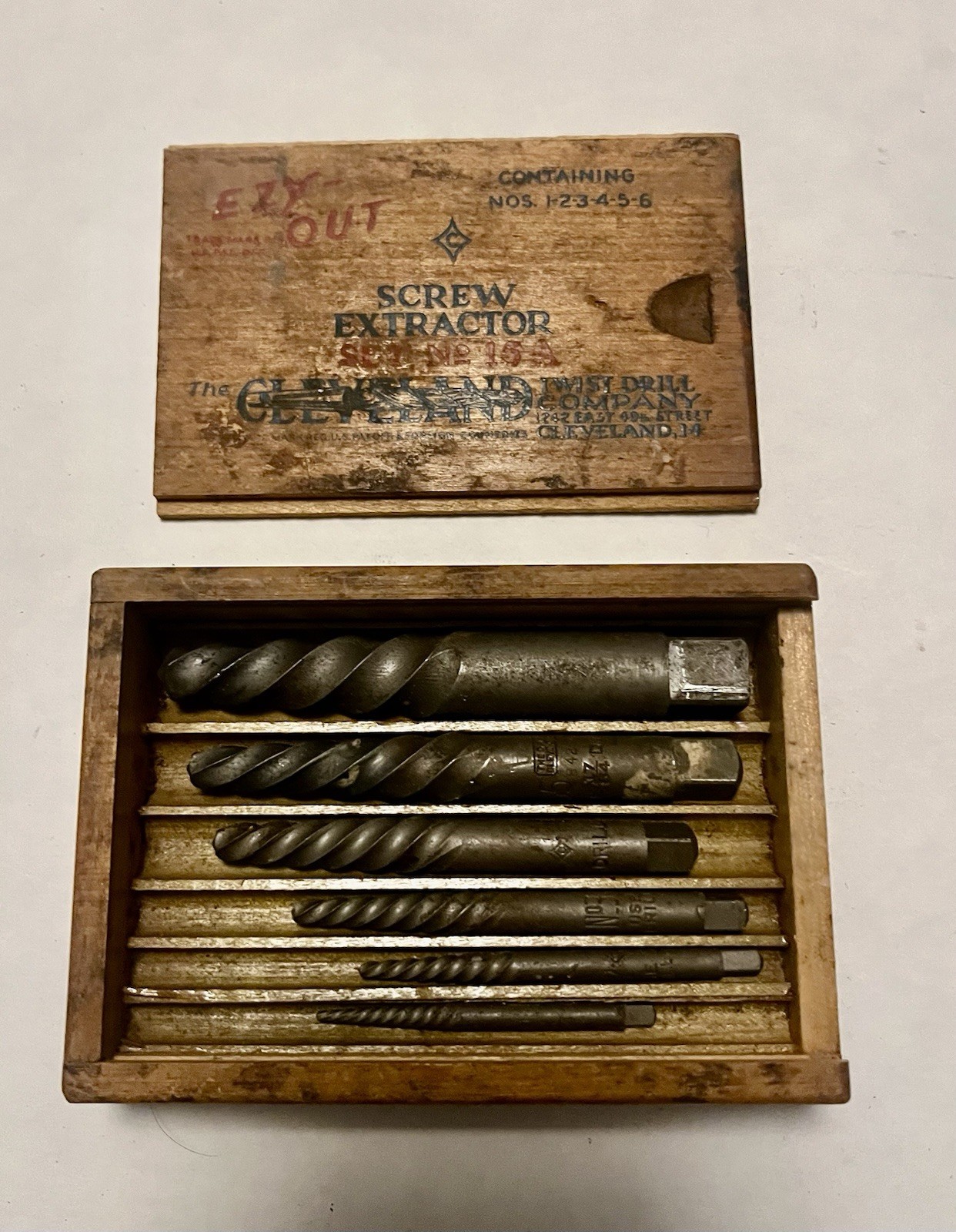 The Cleveland Twist Drill Company- Screw Extractor Set No. 15a