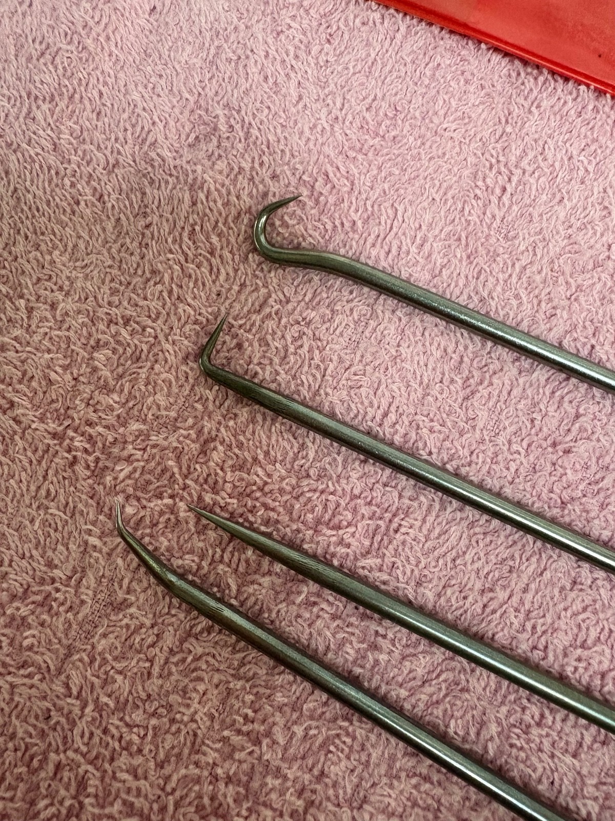 BLUE POINT 4 PIECE SET BLACK GRIP PICKS