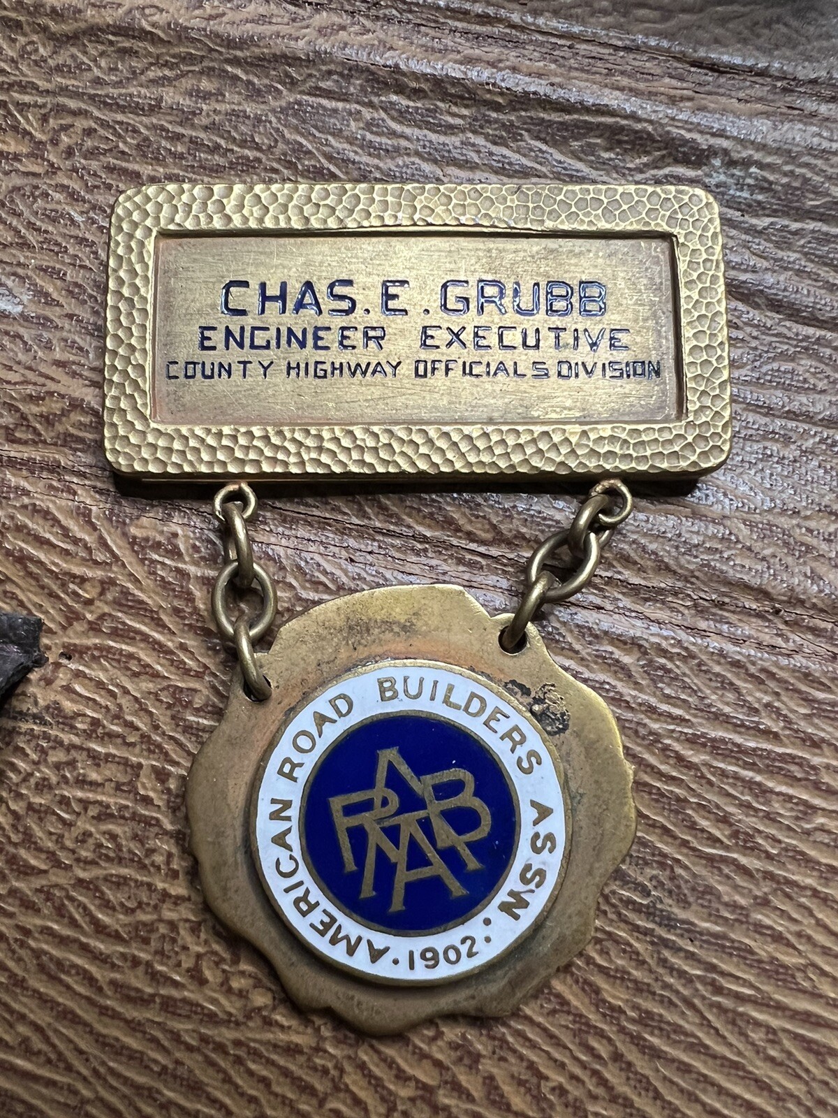 c. Early 1900s Charles. E. Grubb’s Engineer Measuring Tool Kit and ARBA Medal