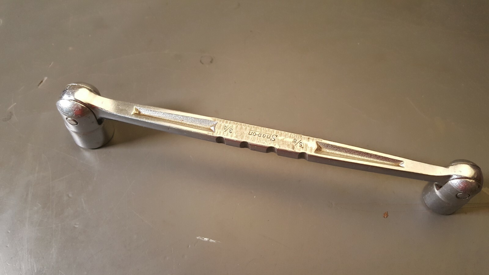 Snap-On USA FH2024B 5/8 – 3/4″ 12 Point Box Wrench Double Flex Head Flank Drive
