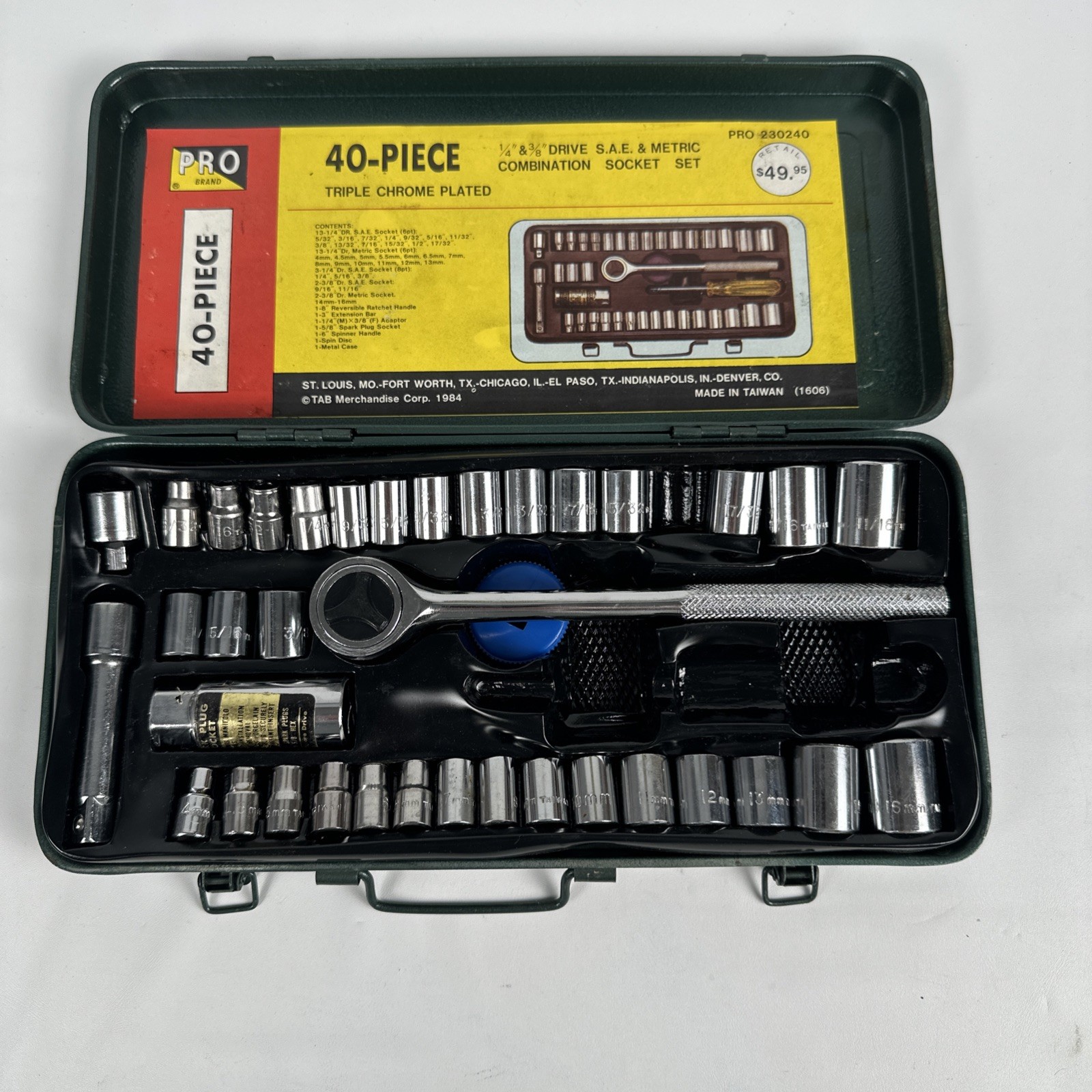Pro Brand 40 Piece Ratchet Socket Tool Set No. 230240 1/4 & 3/8 Drive SAE&METRIC