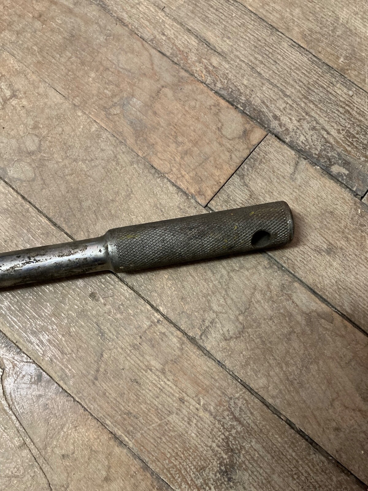 NOS New Britain “None Better” 11-1/4″ Breaker Bar w/ 1/2″ Drive (S52)