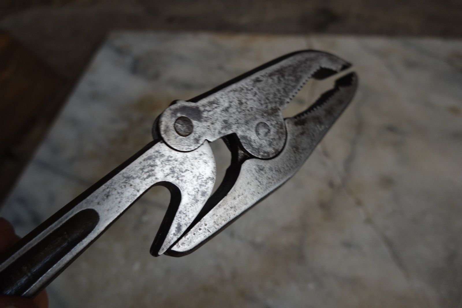 Antique RARE “PTERODACTYL” WRENCH PLIERS SCREWDRIVER PRY BAR Mechanic Carpenter