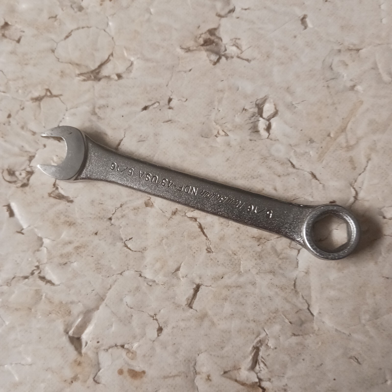Vintage New Britain NDF-43 5/16” Stubby Combination Wrench