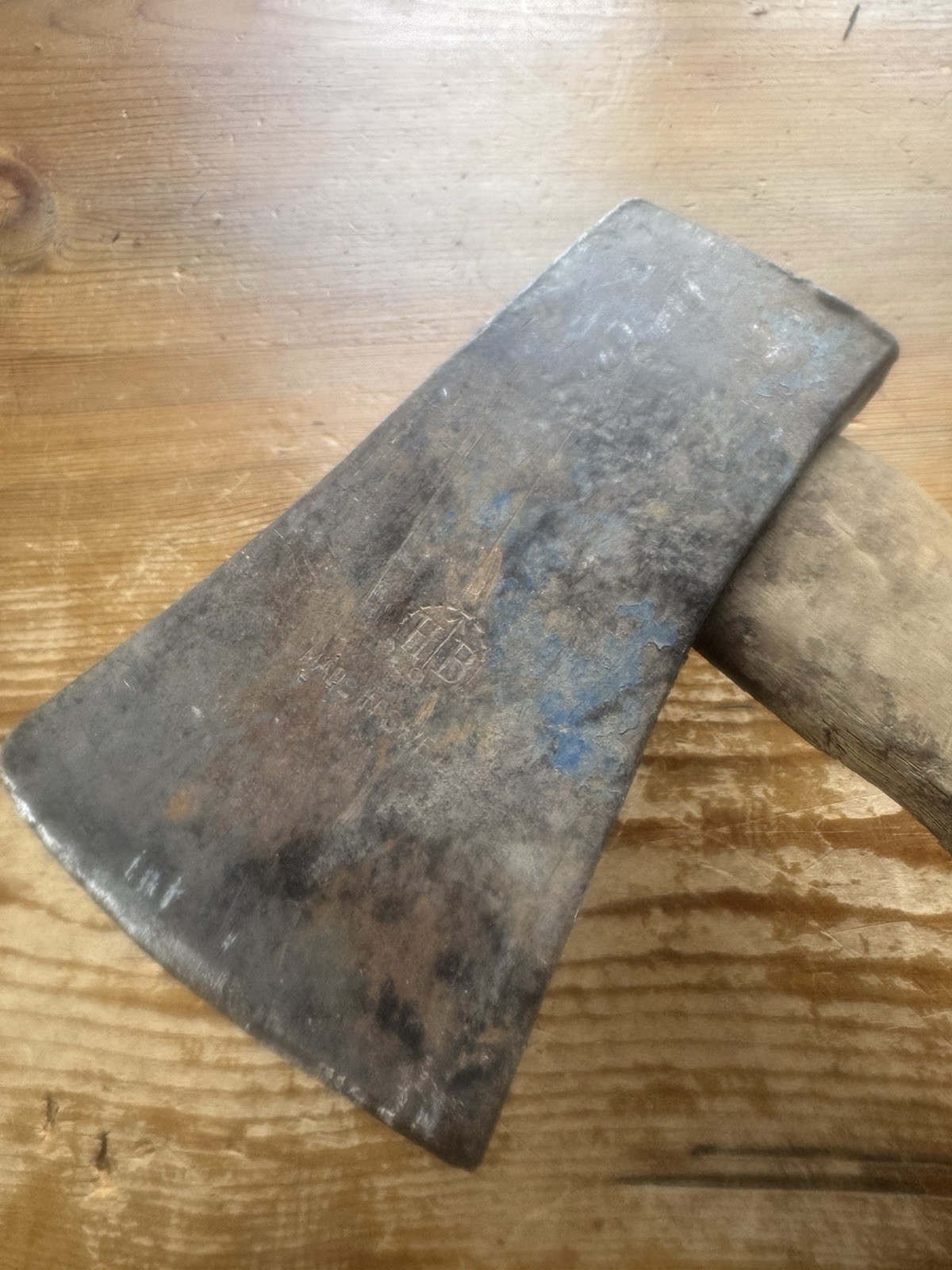 Vintage HB Hults Bruk Hatchet 0.6kg / 1 1/4 MADE IN SWEDEN Original Handle