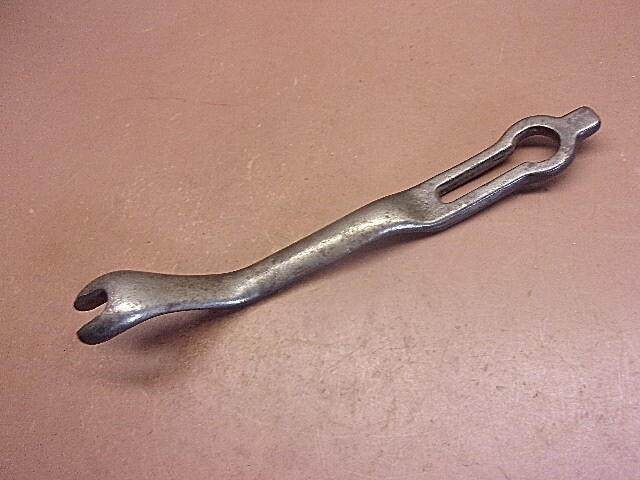 Unique Unbranded Iron Tool Woodstove Coal Stove 10 1/2″ Long 12.6 Oz. Whatszit?