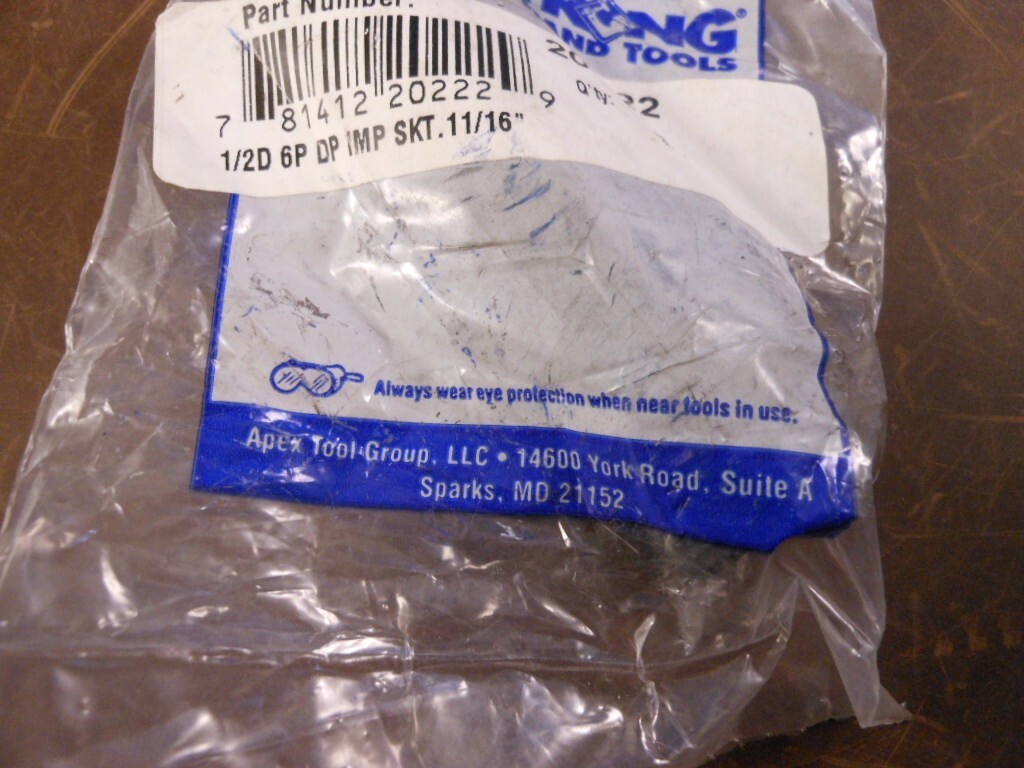 New in Package Armstrong 11/16″ SAE 6 Point Deep Impact Socket 1/2″ Drive 20-222