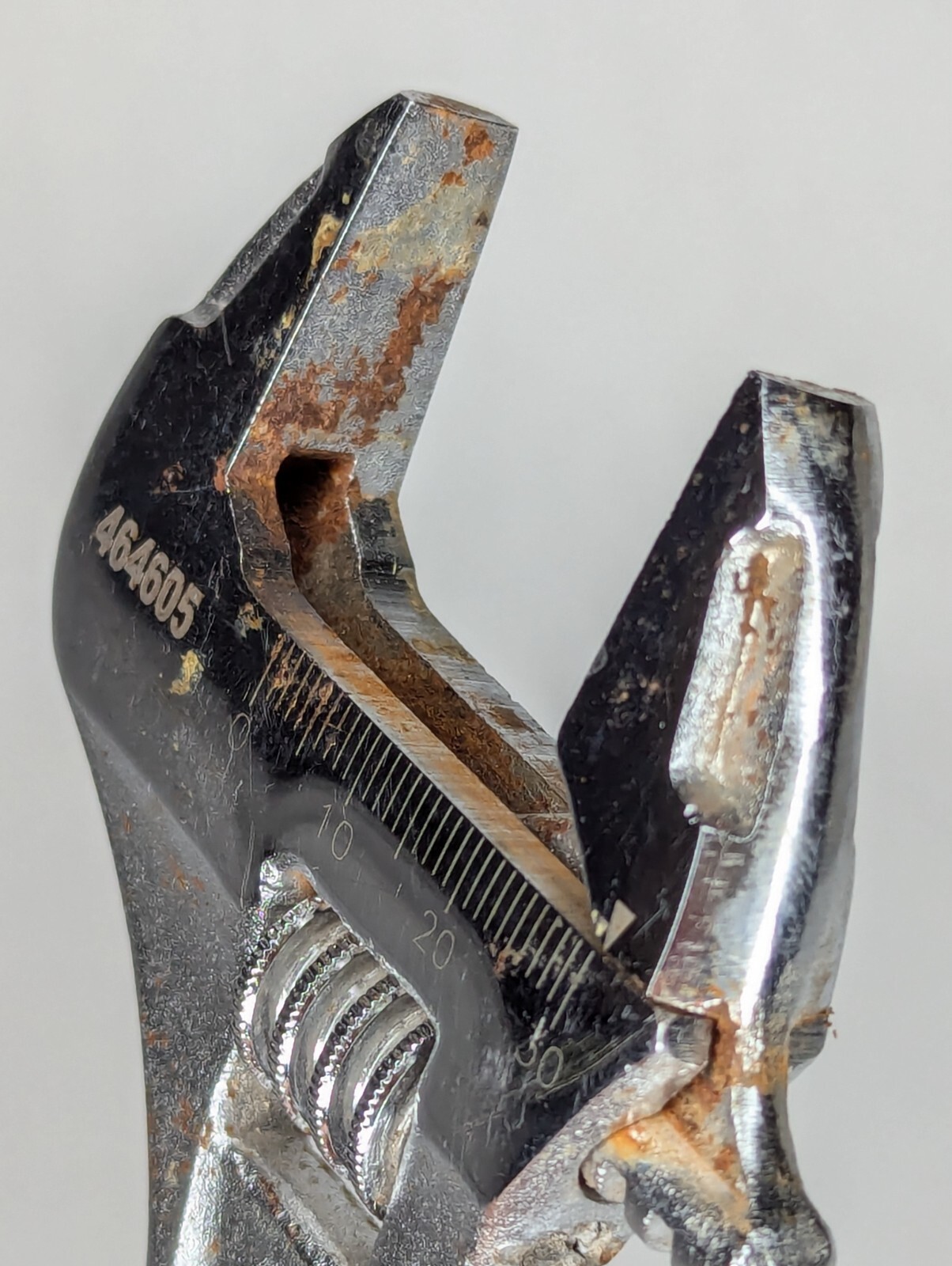 Kobalt 8″ Crescent Wrench 200mm Adjustable
