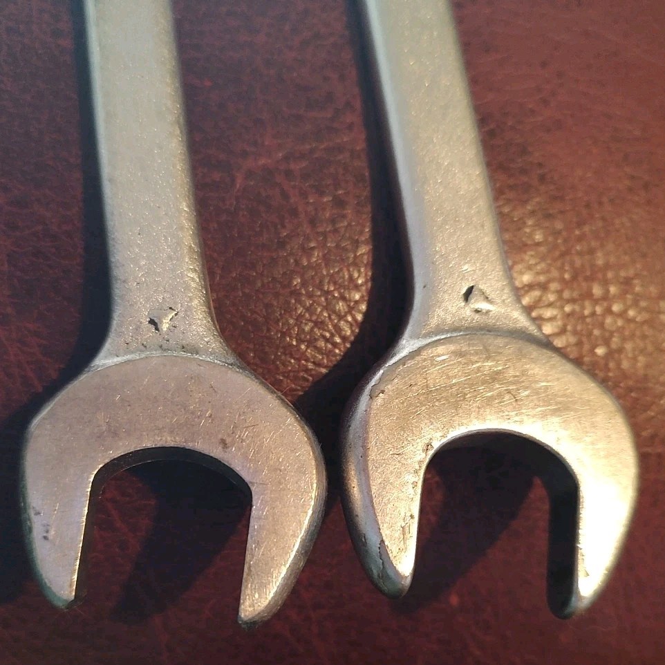 Vintage VLCHEK 5/8″ & 3/4″ (W2024) and 5/8″ & 11/16″ (W2022) Open End Wrenches