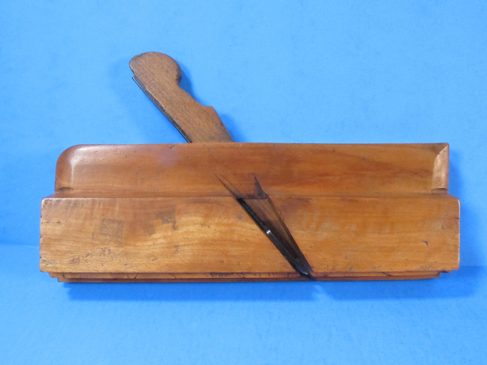 Barry & Way New York City boxed 1/2 side bead wood molding plane apple wood body