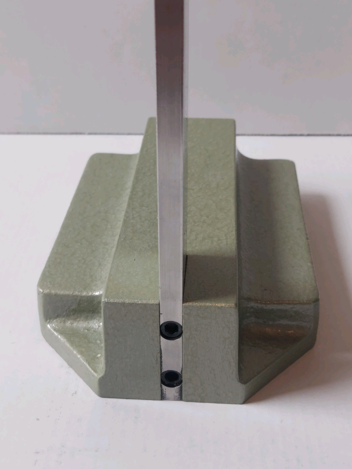 Vernier Height Gauge Refurbished Alpha (Italy) On Stand (Scale 0″-14″) No Damage