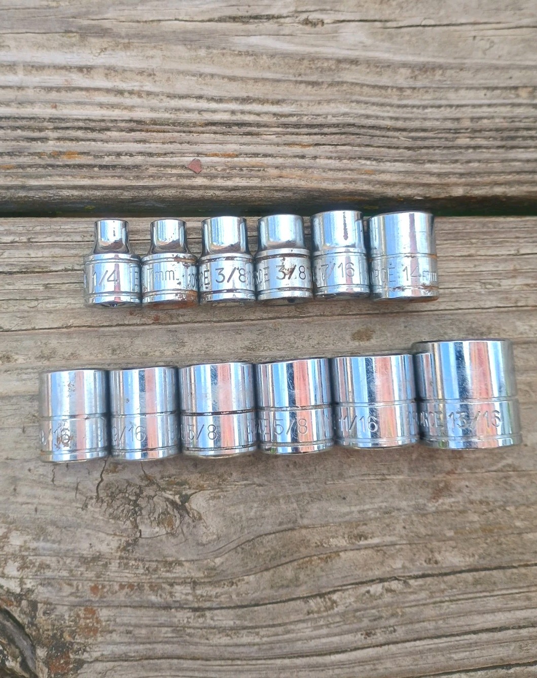 12 Task Force 3/8″ Drive Sockets 6 & 12 Point 1/4″ to 13/16″