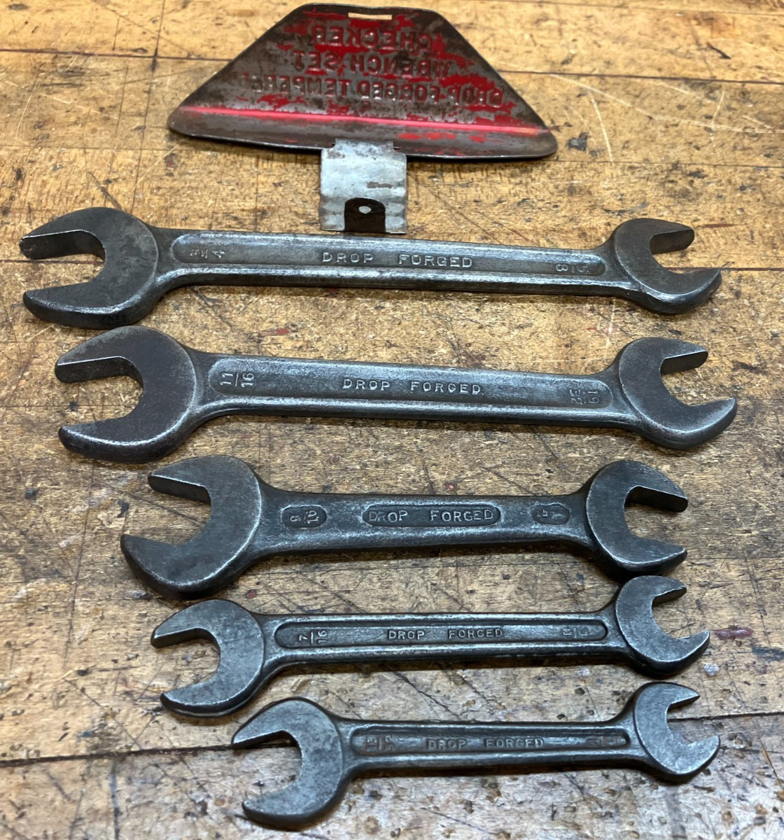 Vintage Checker 5 Piece Wrench Set