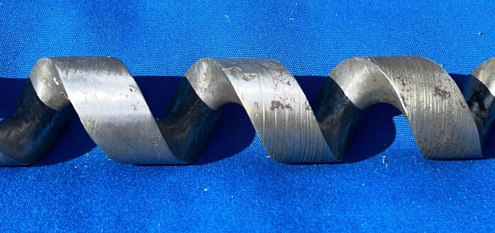 STANDARD SHIP AUGER BIT 1 1/2” X 18.5” Marked Made In USA 24 Preowned Straight