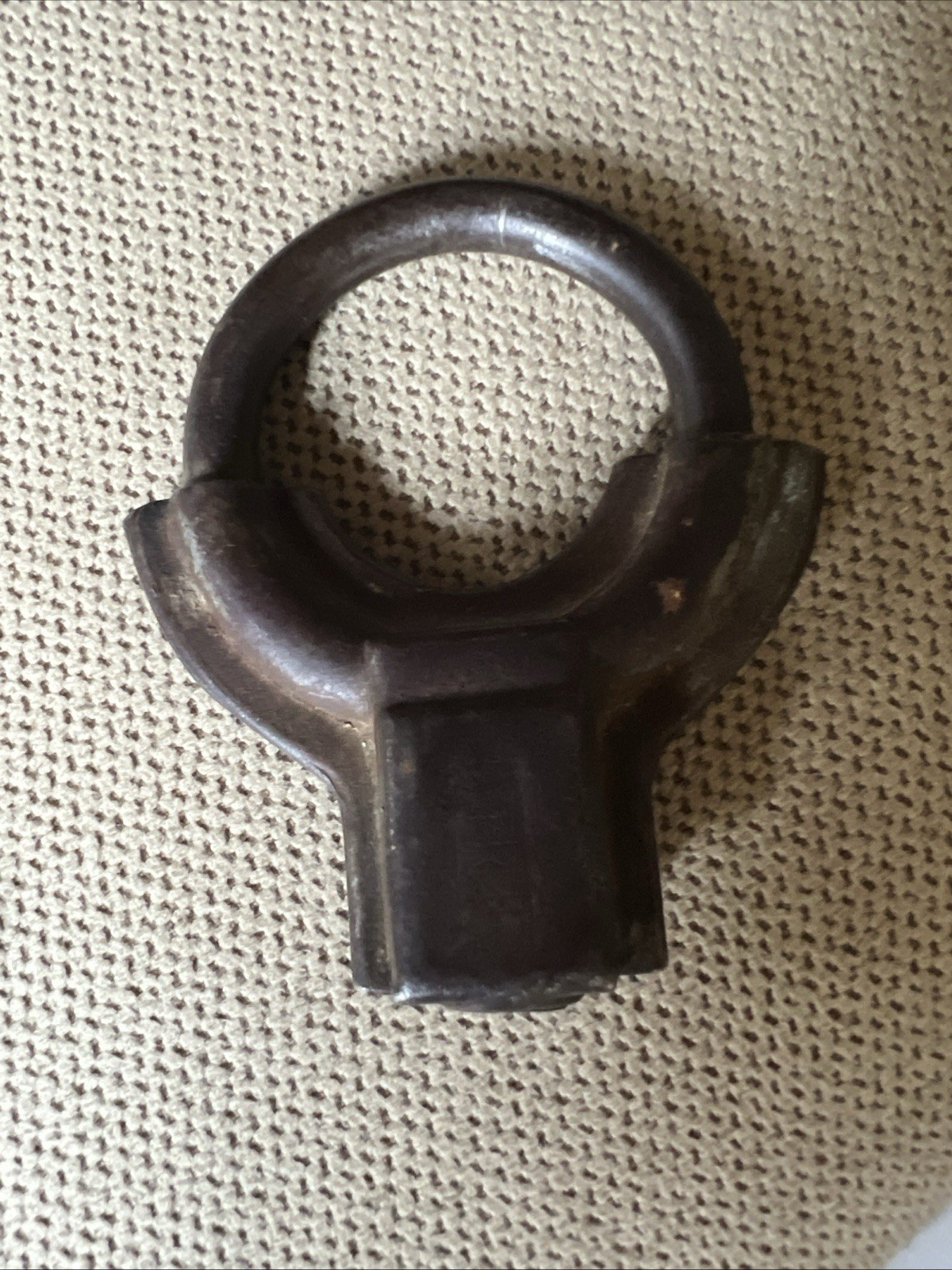 Vintage Sterling Brass Round Lock STERLING LOCK CO. No key! Very unique shape!