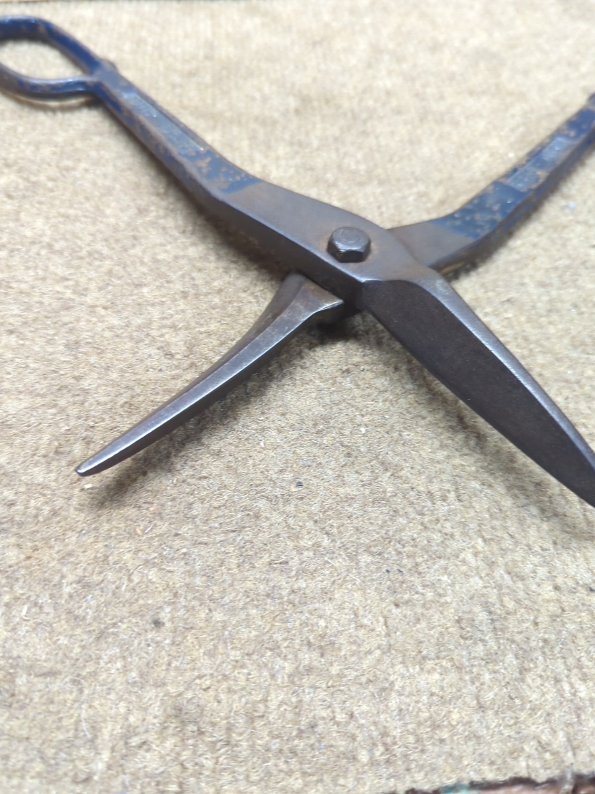 Vintage Bluebird Metal Shears