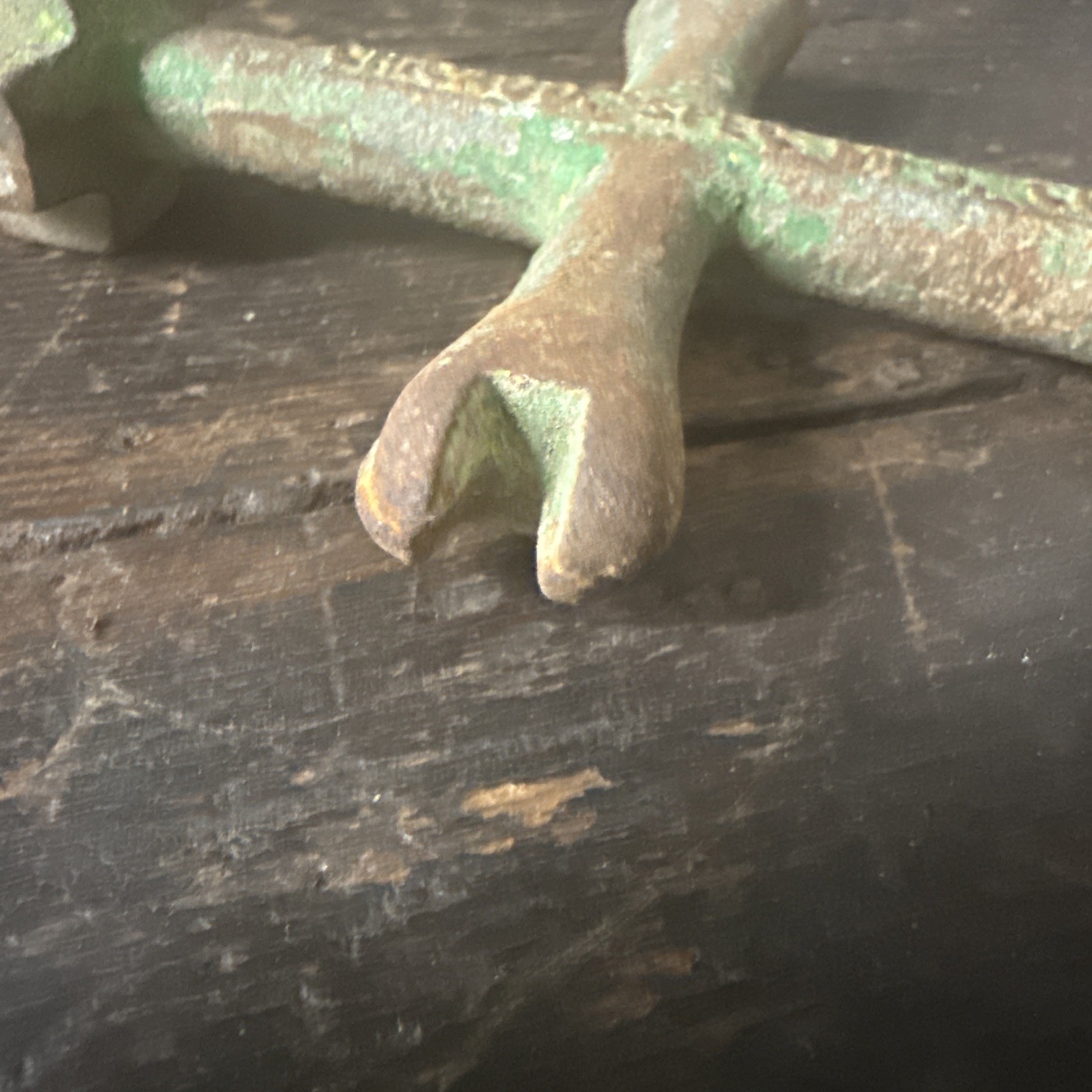 ANTIQUE 4 SIDED WRENCH, CHICAGO SPEC MFG CO. SPECIALTY TOOL, #3024, MALLEABLE