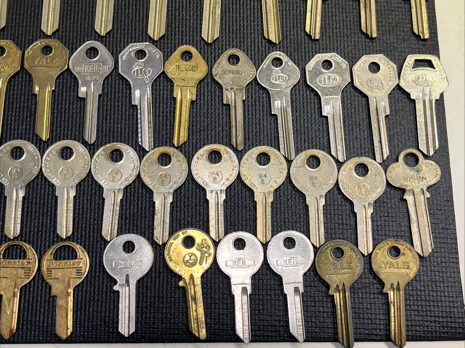 Vintage Uncut Yale Blank Keys, Keil, Junior, Security, Flat – Lot of 129