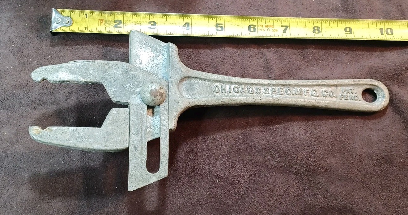 Vtg Chicago Spec Mfg Co. No. 3011 Slip & Lock Nut Wrench, U.S.A.