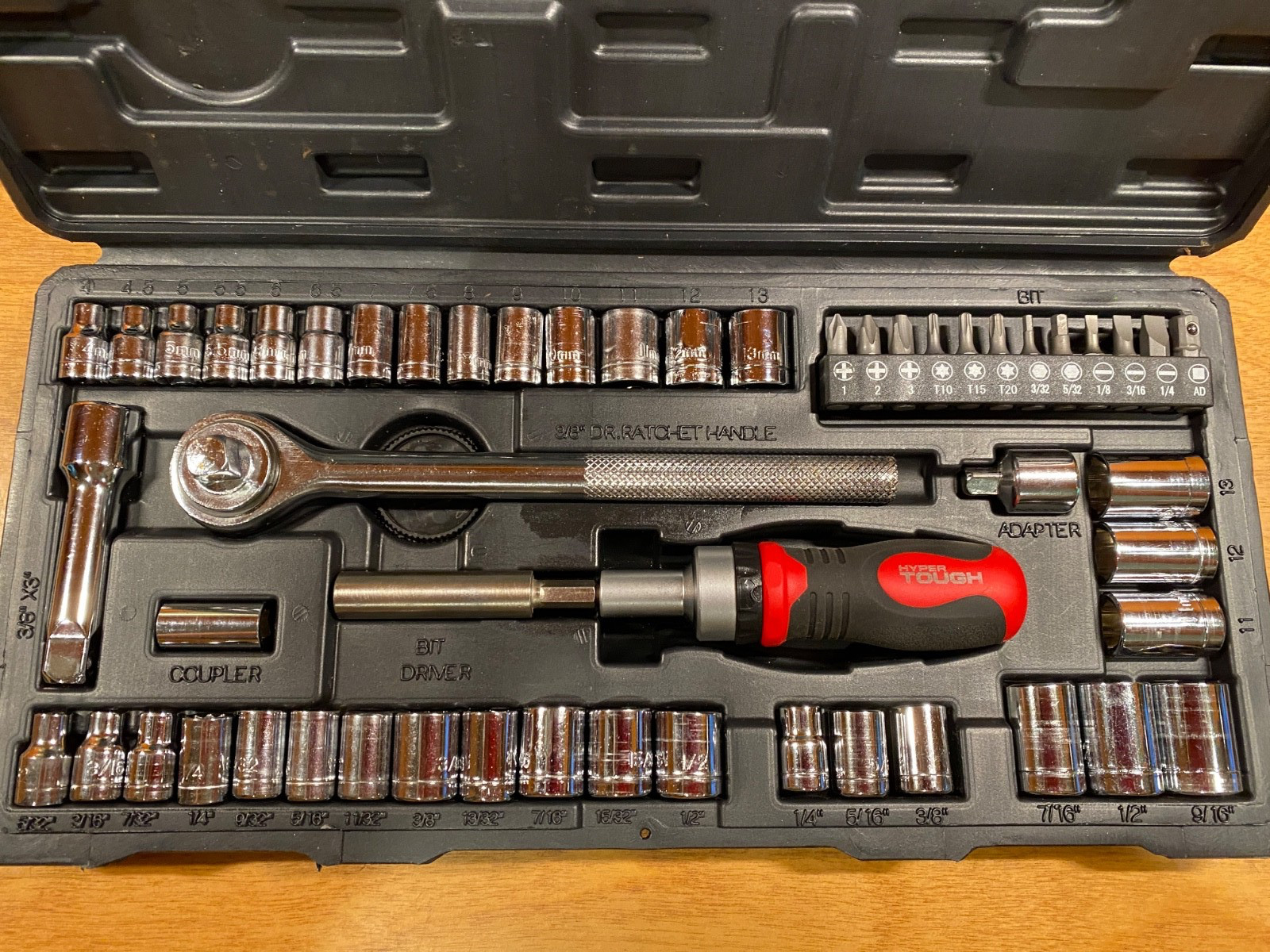 “HYPER TOUGH” 54-pc 1/4″ & 3/8″ Drive Socket Set plus 12″ Groove-Joint Pliers