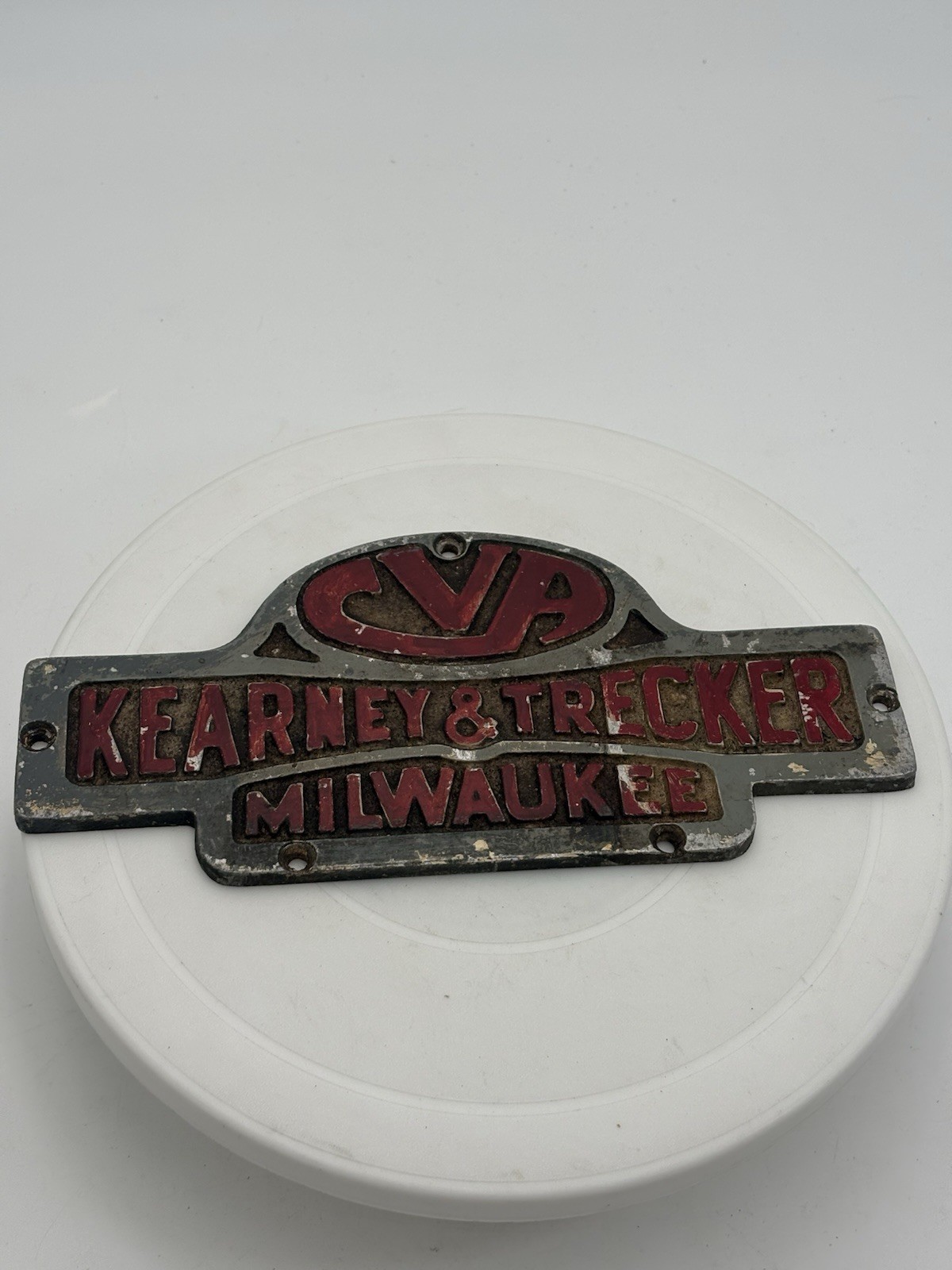 KEARNEY TRECKER MILAWAUKEE – Machinery Plaque
