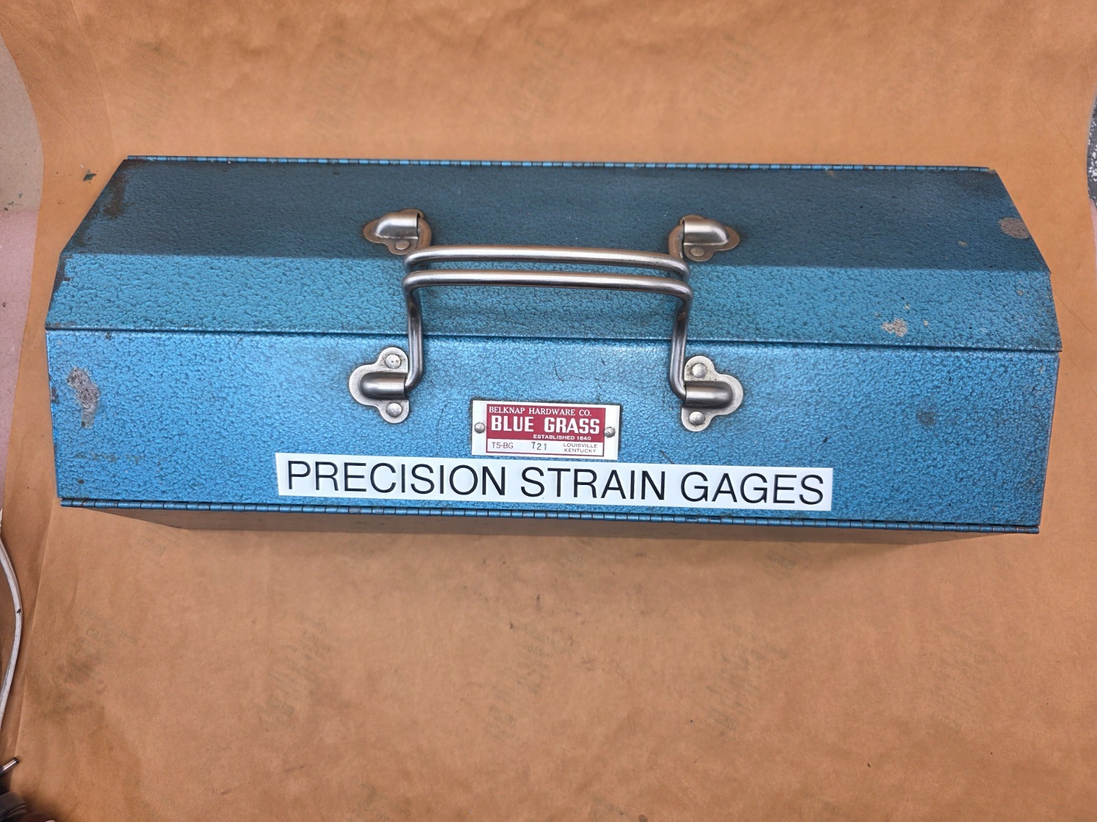 Vintage Belknap Blue Grass T5-BG 721 Tool Box 21 L X 9 W X 7.5 H