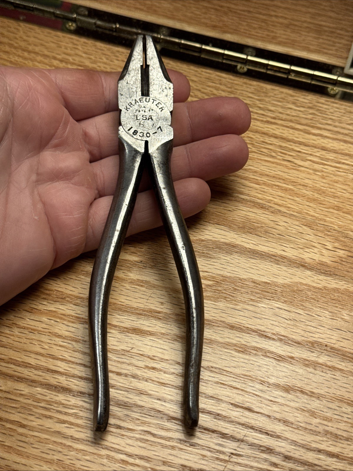 Vintage KRAEUTER No. 1830-7 Linesman Pliers with Side Cutters-USA