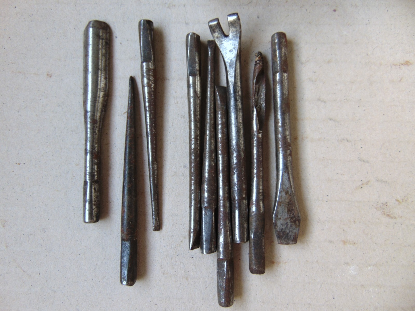 Vintage Antique Wood Handle Screw driver w/Storage 9 Bits BRIDGEPORT HDWE. MFG