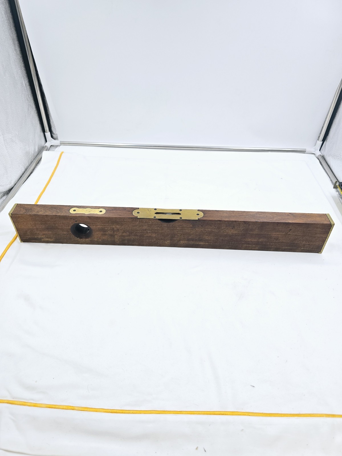Antique Wood Brass Level C.S. CO. 24″