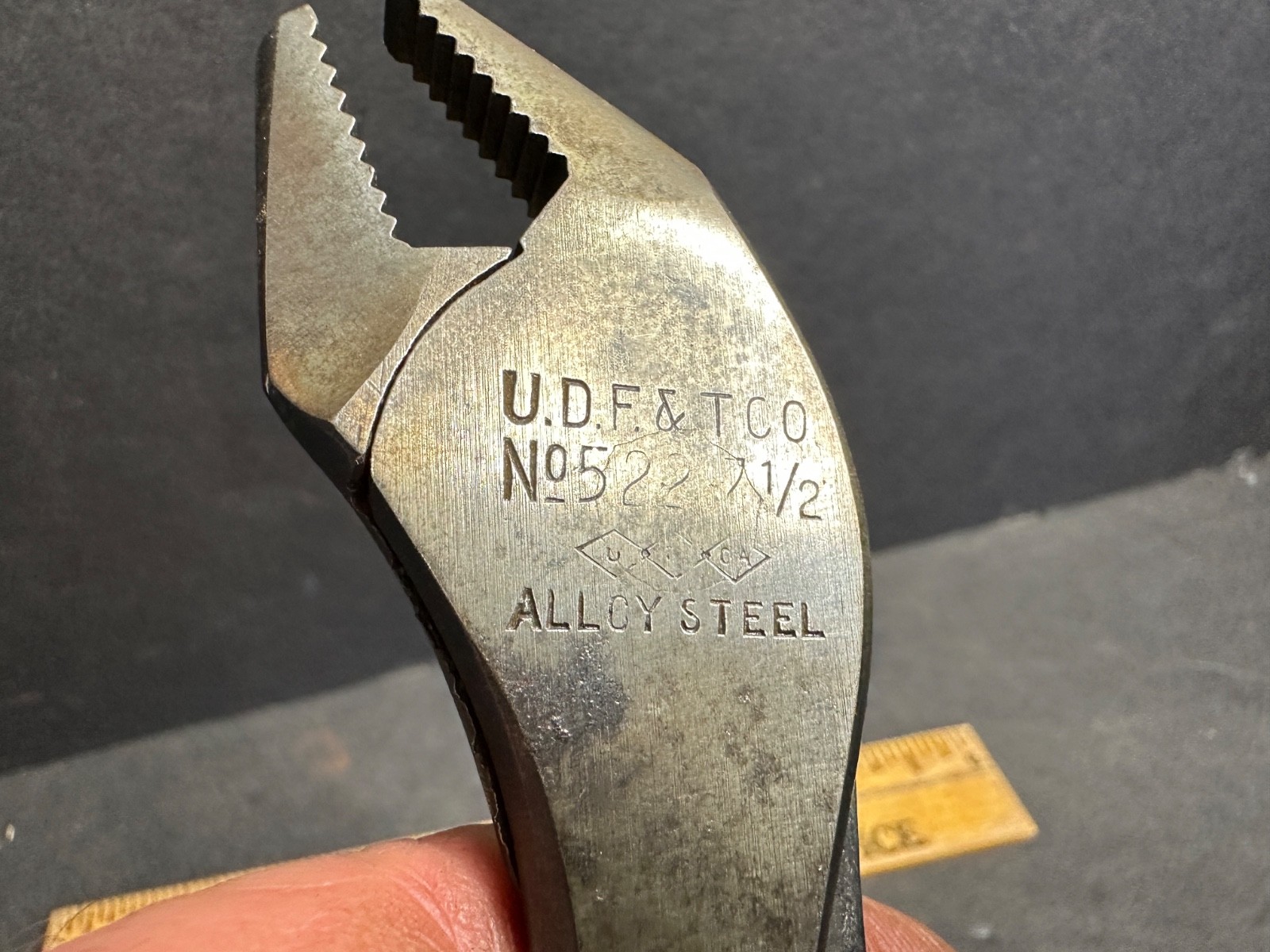 VINTAGE U.D.F&T CO. UTICA #522-7 1/2 PLIER WRENCH