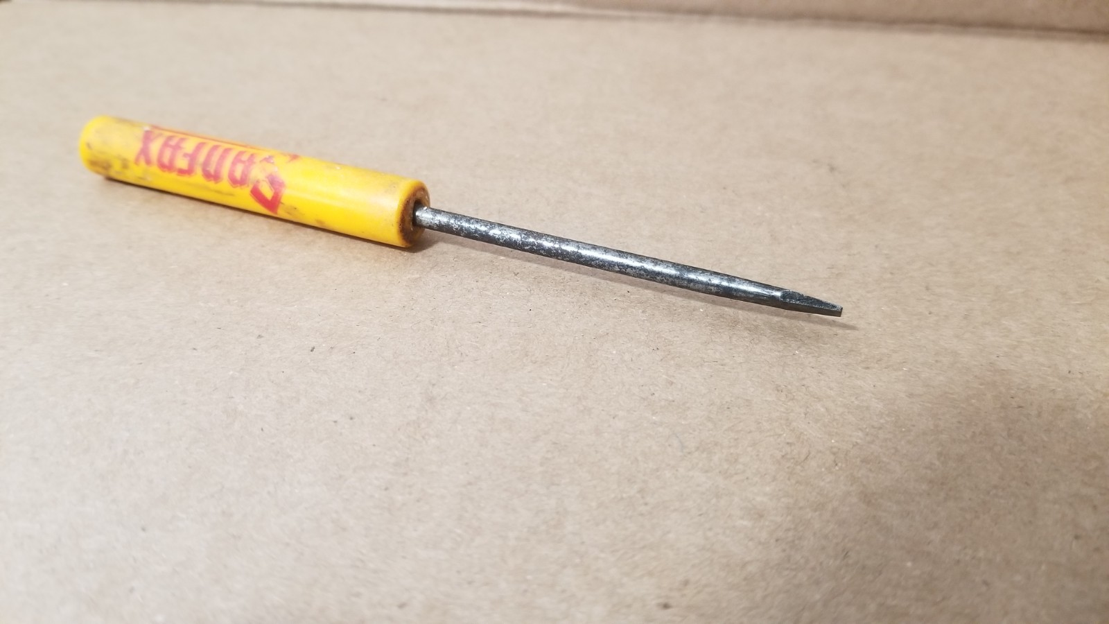 VTG Advertising Sanfax Corp Flat/Slotted screwdriver-Missing pocket Clip Piece