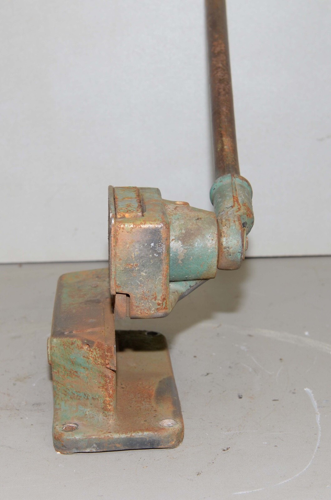 Whitney USA No 38 metal fabrication bench shear cutter blacksmith forge tool