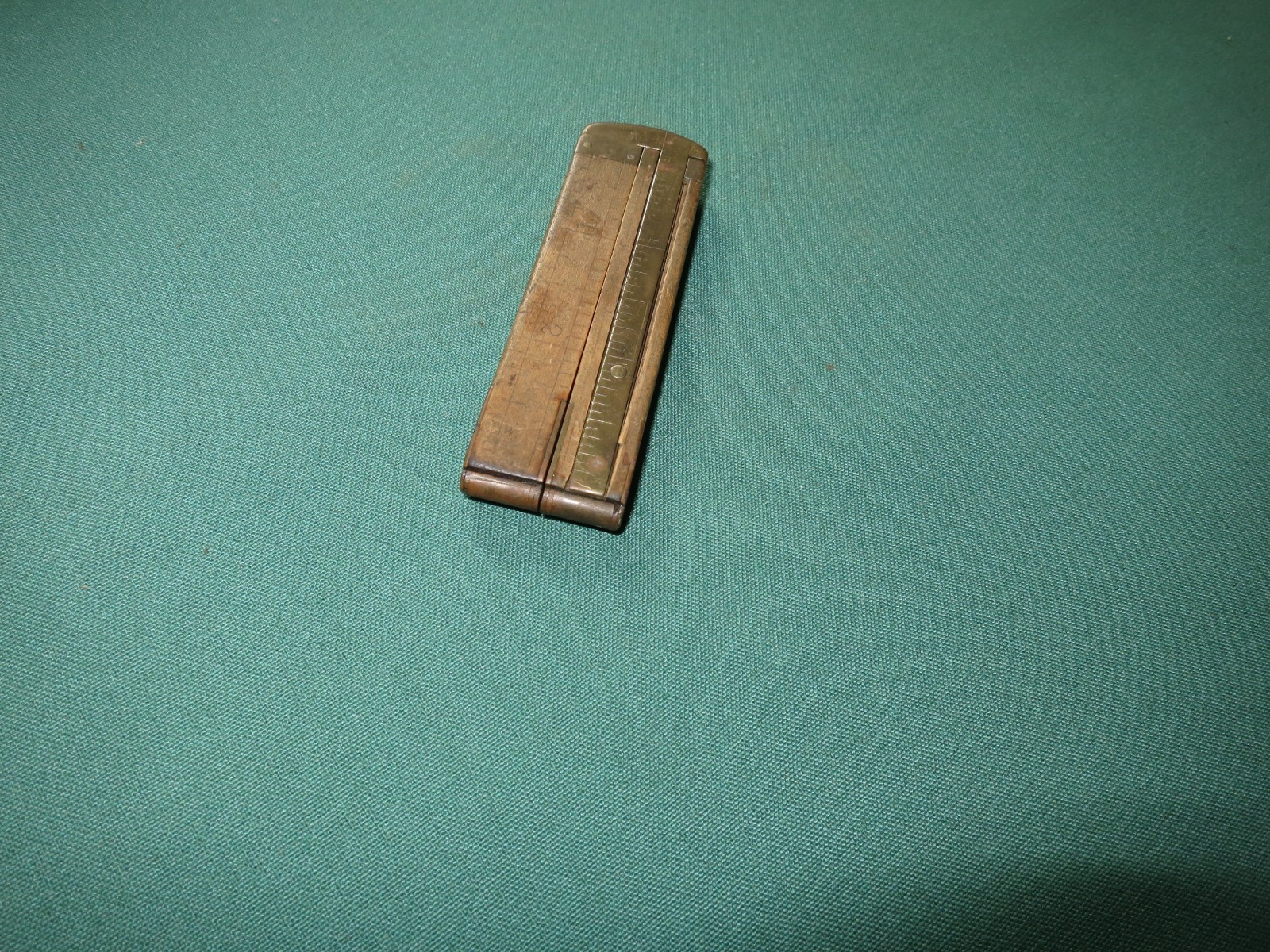 Stanley No. 32 Rule Boxwood Caliper Rule