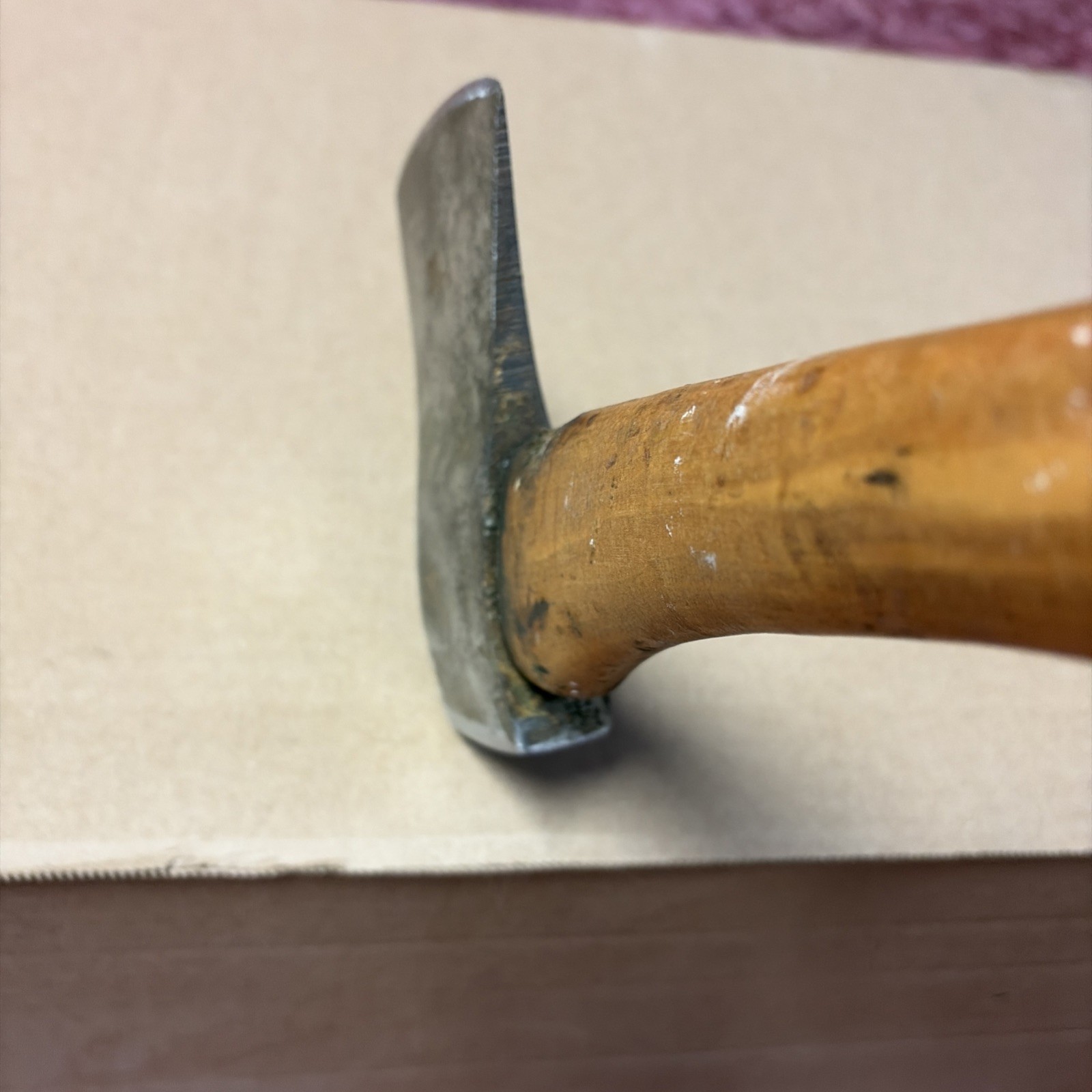 Vintage HB Hults Bruk Hatchet 0.6kg 1 1/4 MADE IN SWEDEN