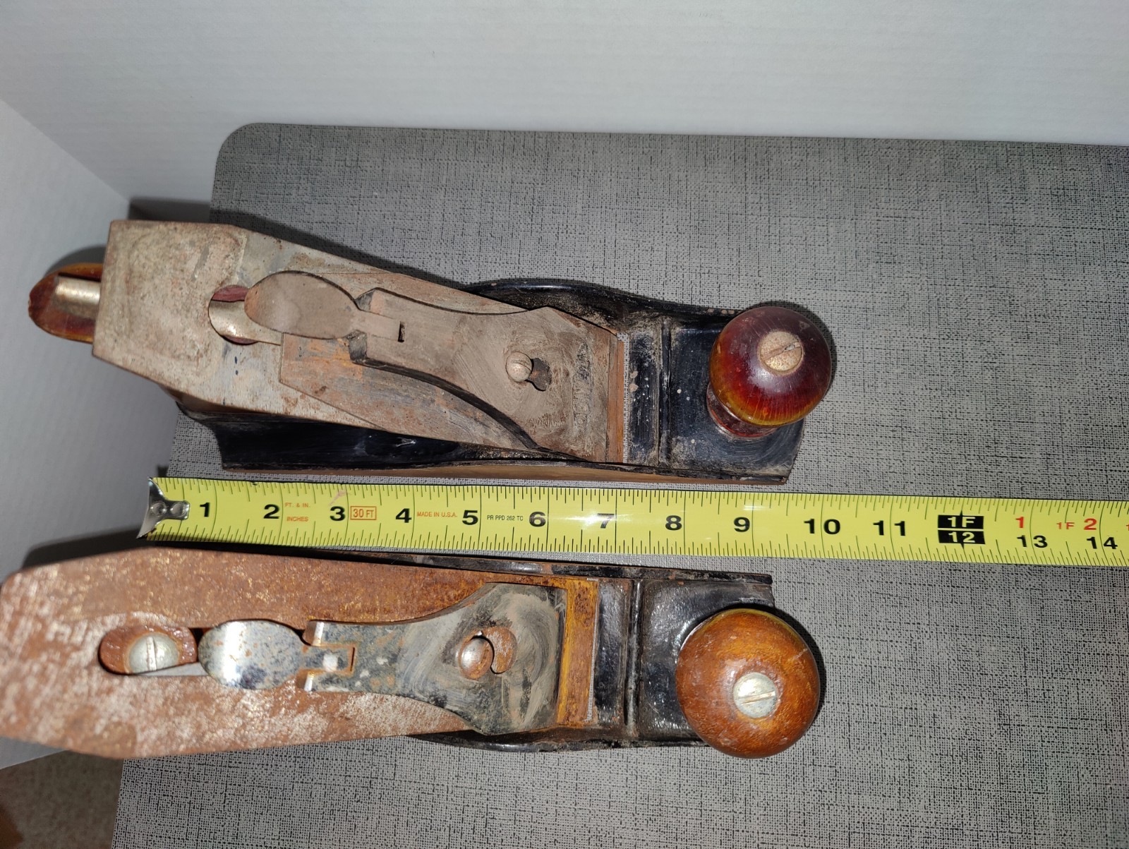 Lot of 2 Vintage Made In USA Smooth Bottom Wood Hand Plain 9.5″ + 1 Homemade
