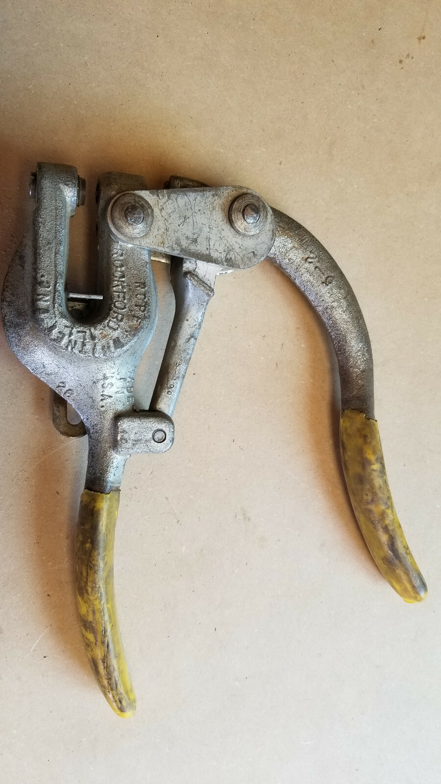 WHITNEY METAL TOOL Co Rockford IL #5-2 Heavy Hand Metal Punch Tool USA