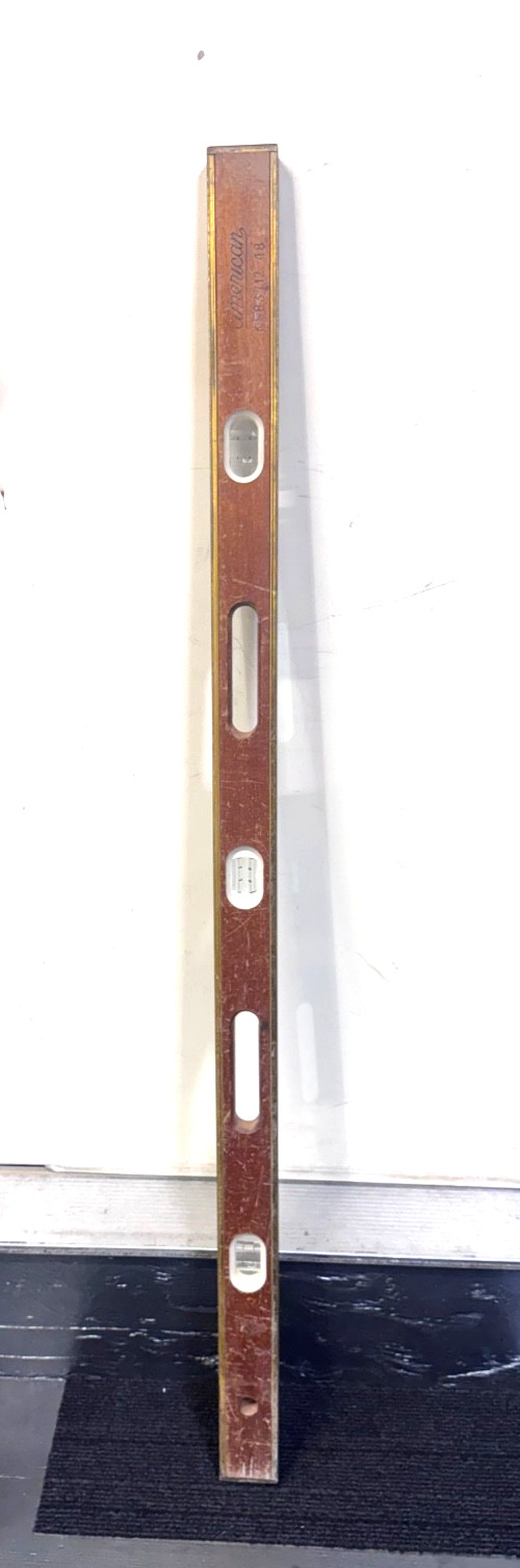 Vintage American Co 48″ Wood & Brass Carpenters Level KS83712-48