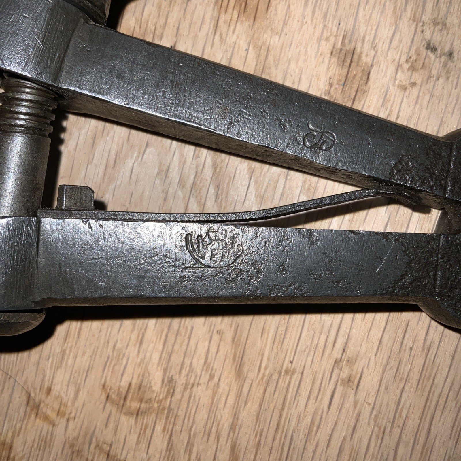 Antique Small Hand Vice Cast Steel Blacksmith